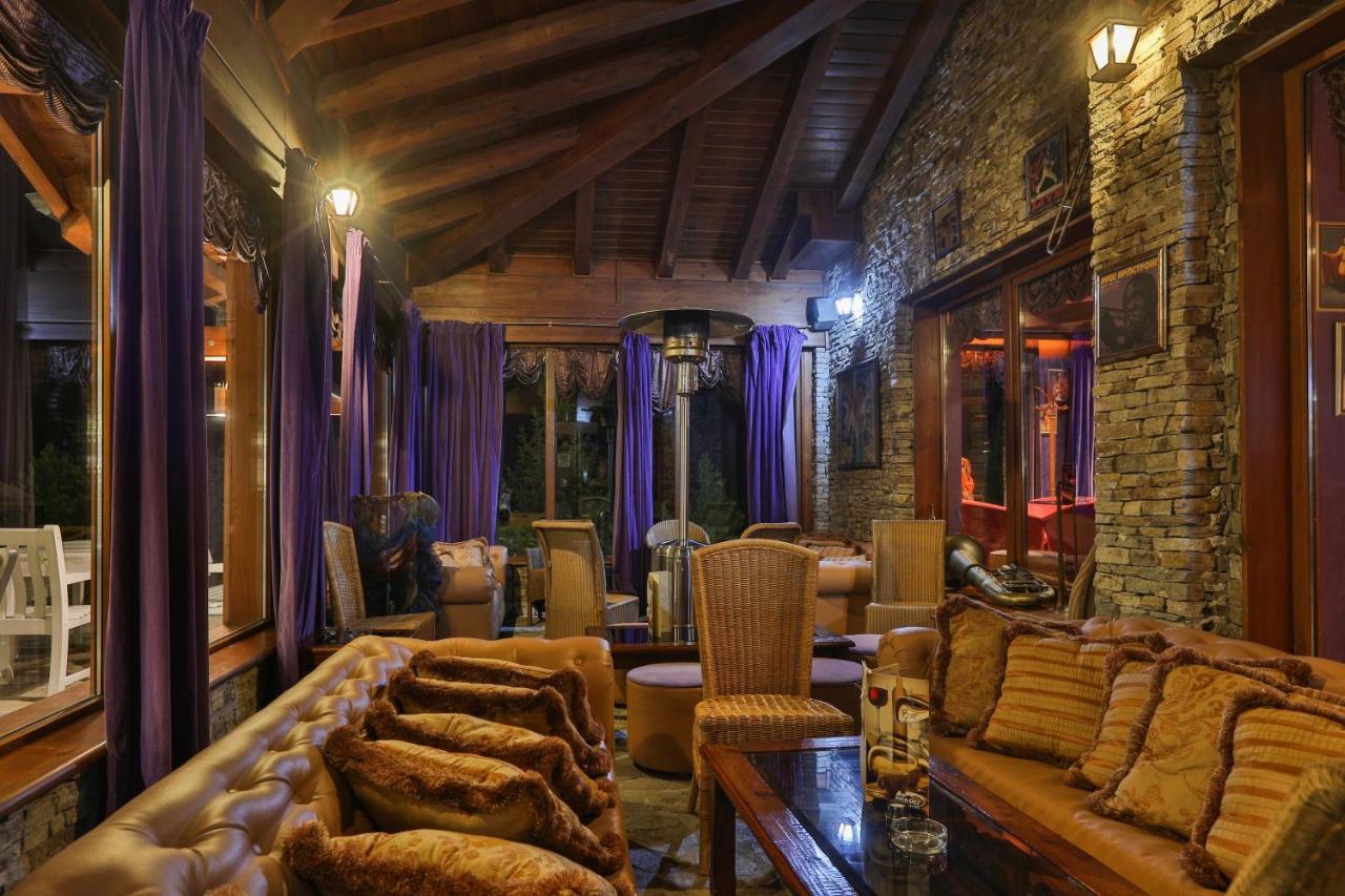 Luxury Chalets Pirin Golf & Country Club 반스코 외부 사진