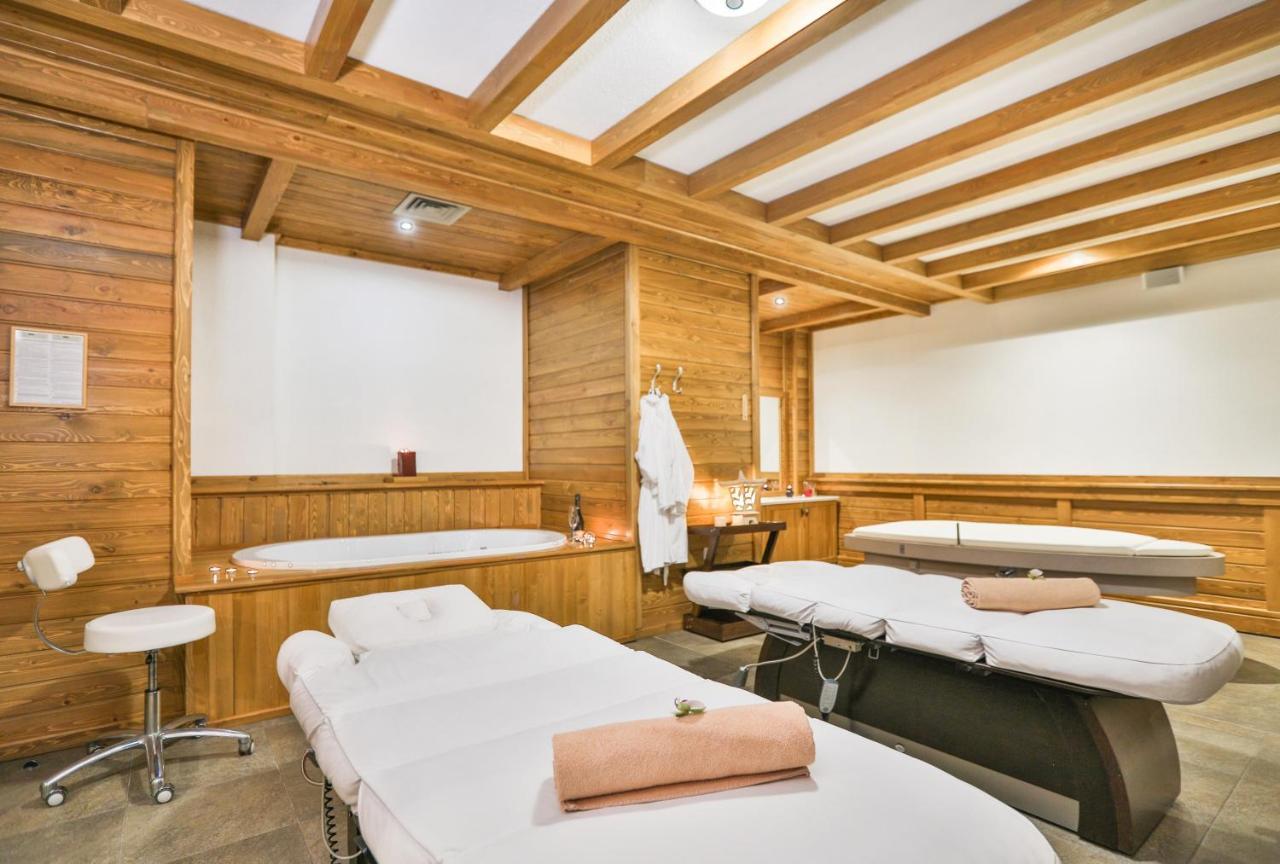 Luxury Chalets Pirin Golf & Country Club 반스코 외부 사진