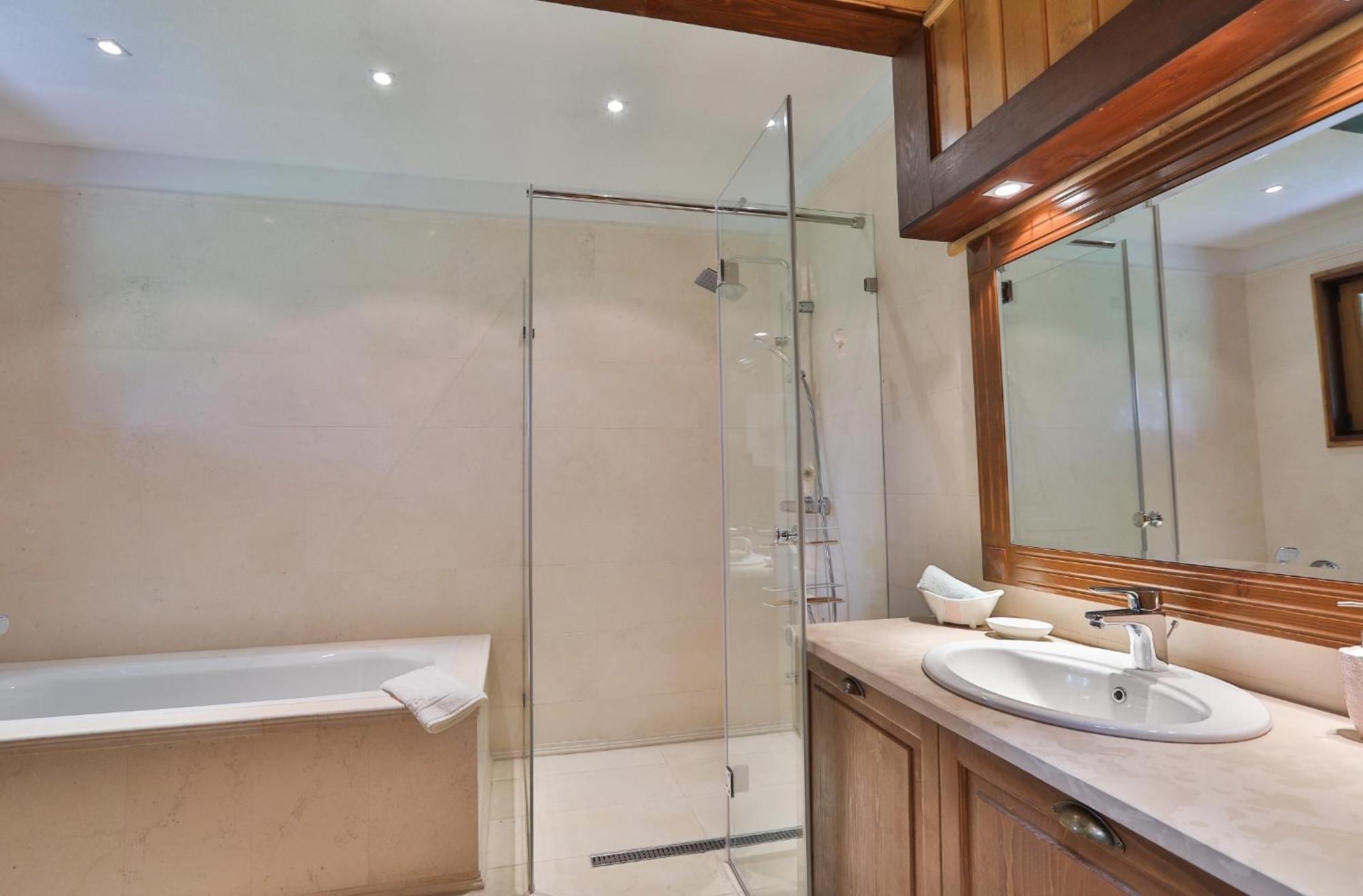 Luxury Chalets Pirin Golf & Country Club 반스코 객실 사진